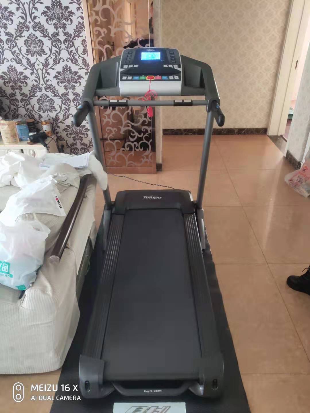 吕梁茄子黄色视频